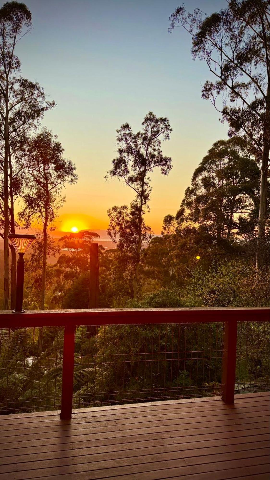 Melbourne Topview Villa In Dandenong Ranges Near Skyhigh Kalorama Exteriör bild